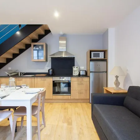 Appartement Duplex Renove 2 Avec Wifi, Cuisine Equipee Et Local Ski, En Centre-ville De - Fr-1-401-179 Cauterets